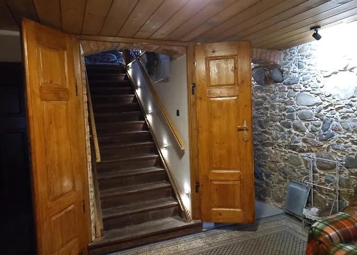 Biala Kalina Kaczawy شفيرجافا